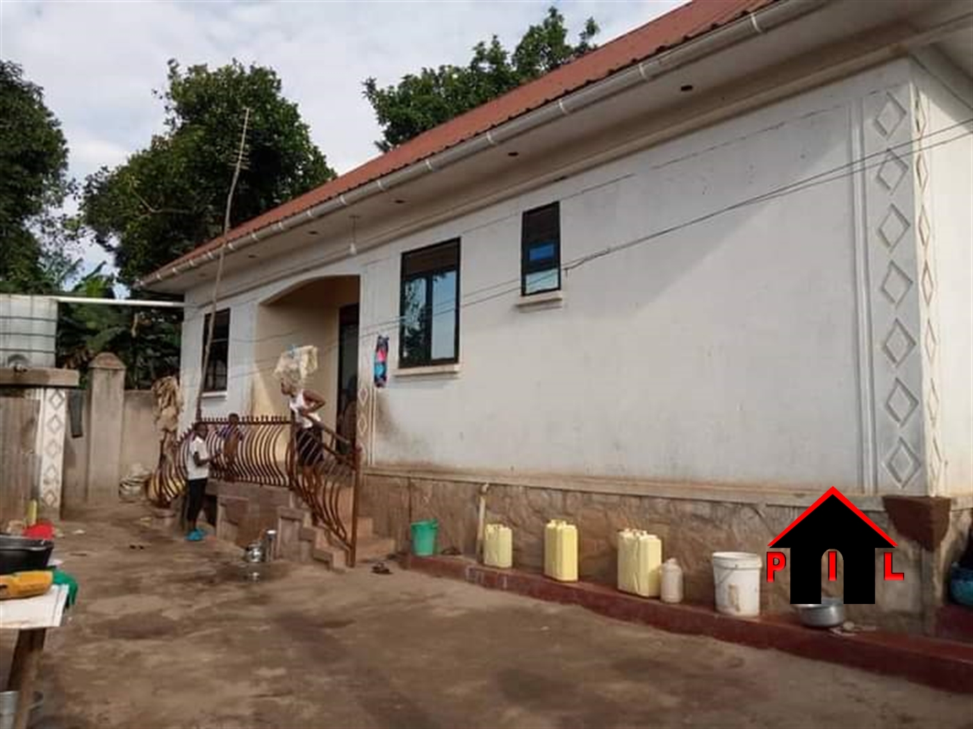 Bungalow for sale in Nansana Wakiso