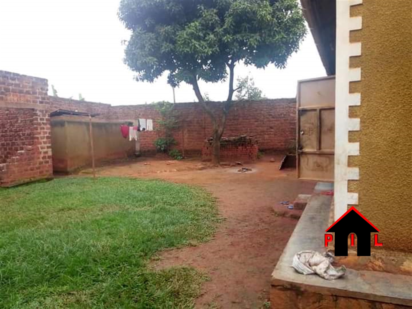 Bungalow for sale in Namavundu Wakiso