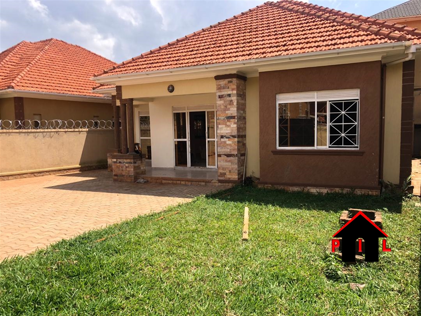 Bungalow for sale in Kira Wakiso