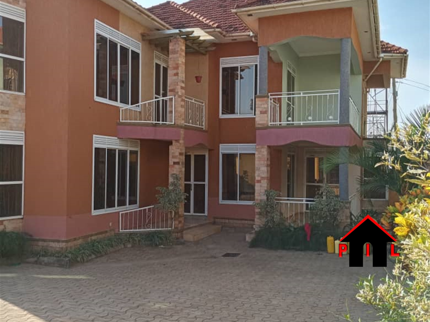 Storeyed house for sale in Najjera Wakiso