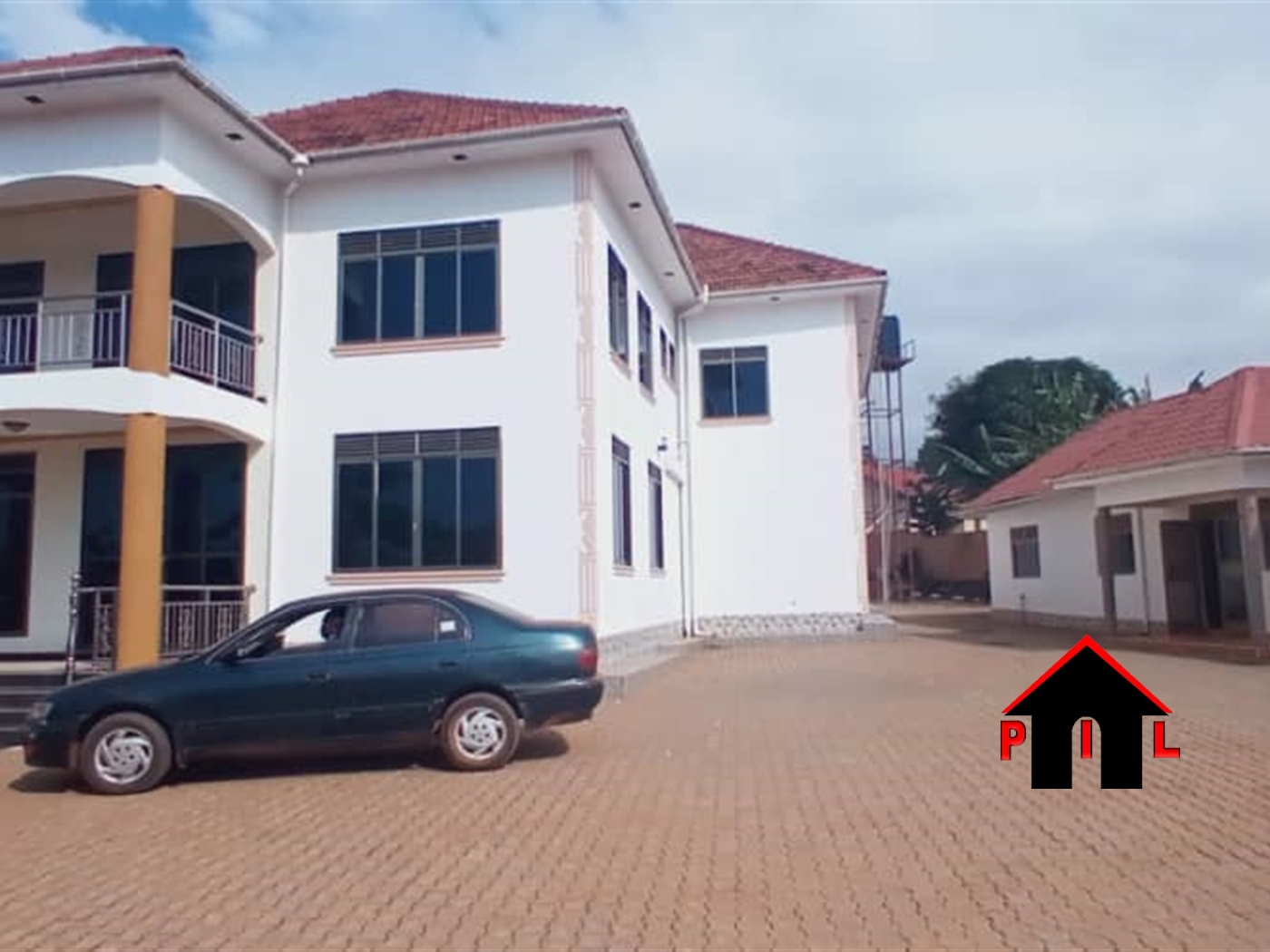 Storeyed house for sale in Gayaza Wakiso