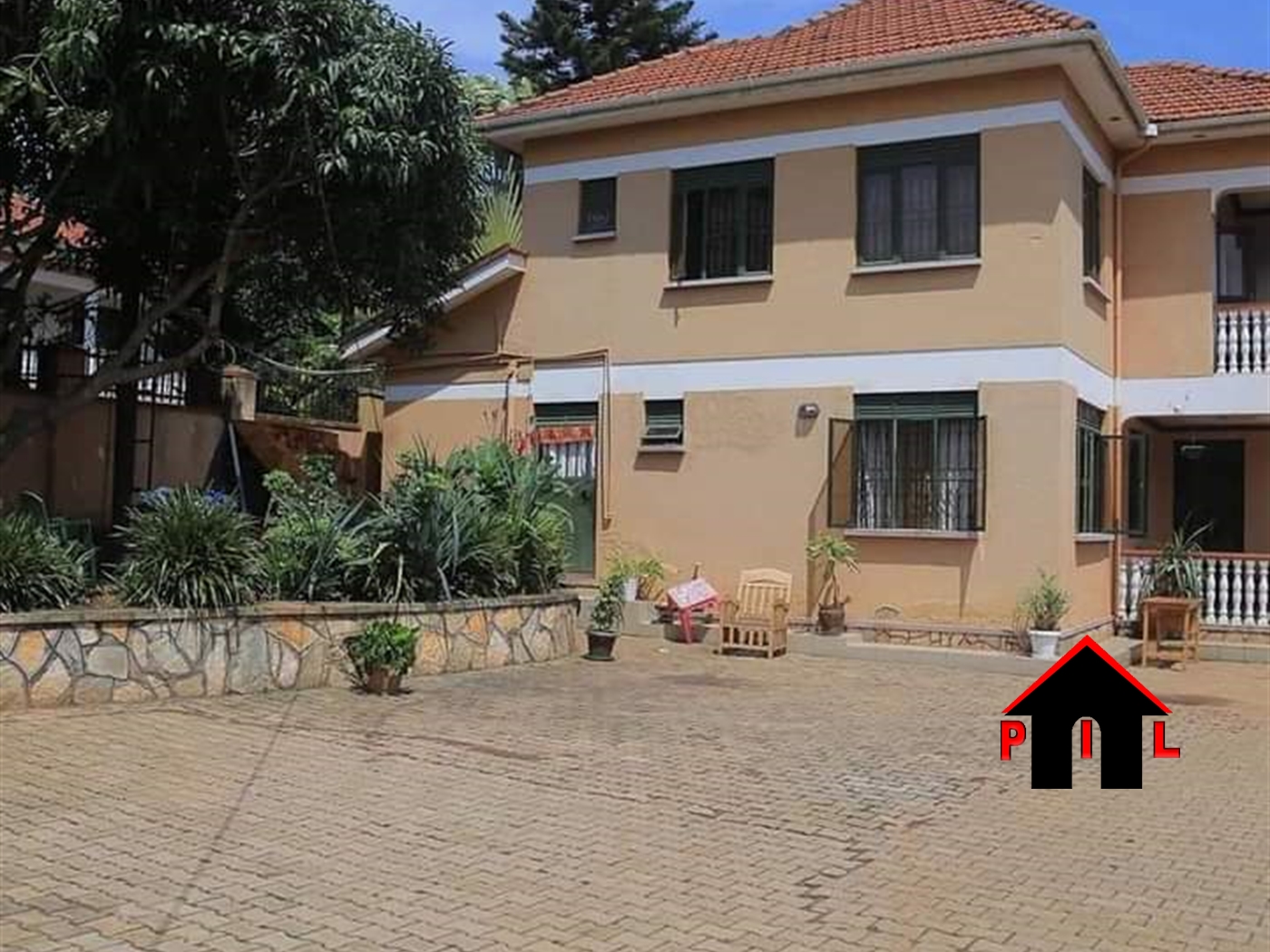 Storeyed house for sale in Muyenga Kampala