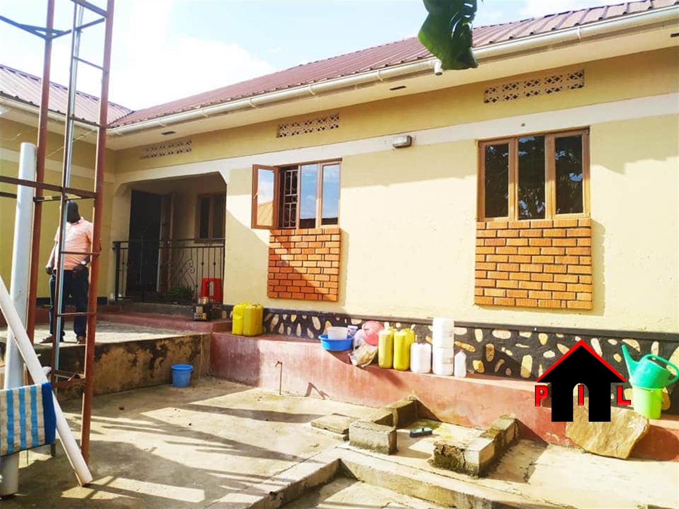 Bungalow for sale in Mbalwa Wakiso