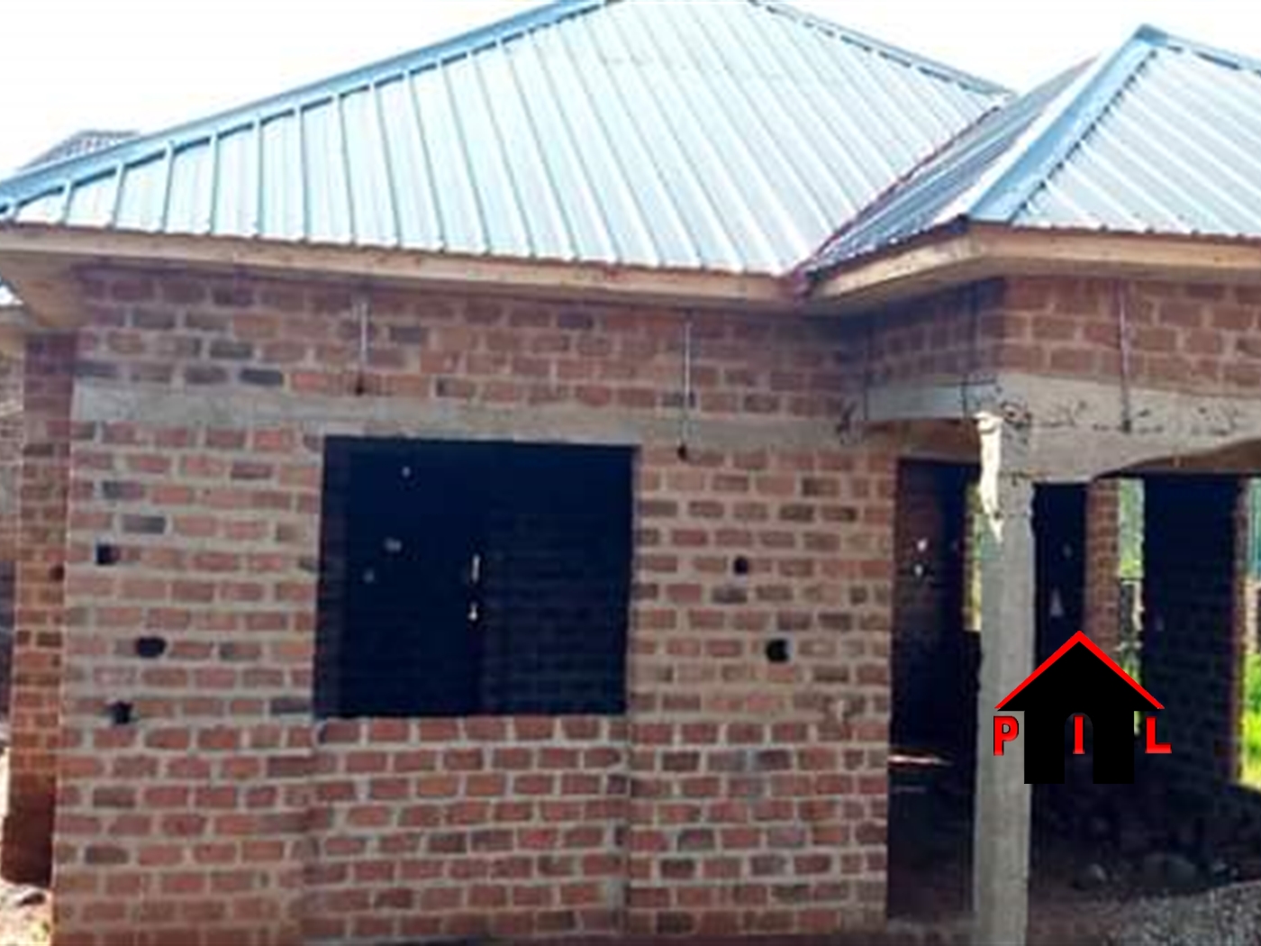 Shell House for sale in Bwebajja Wakiso