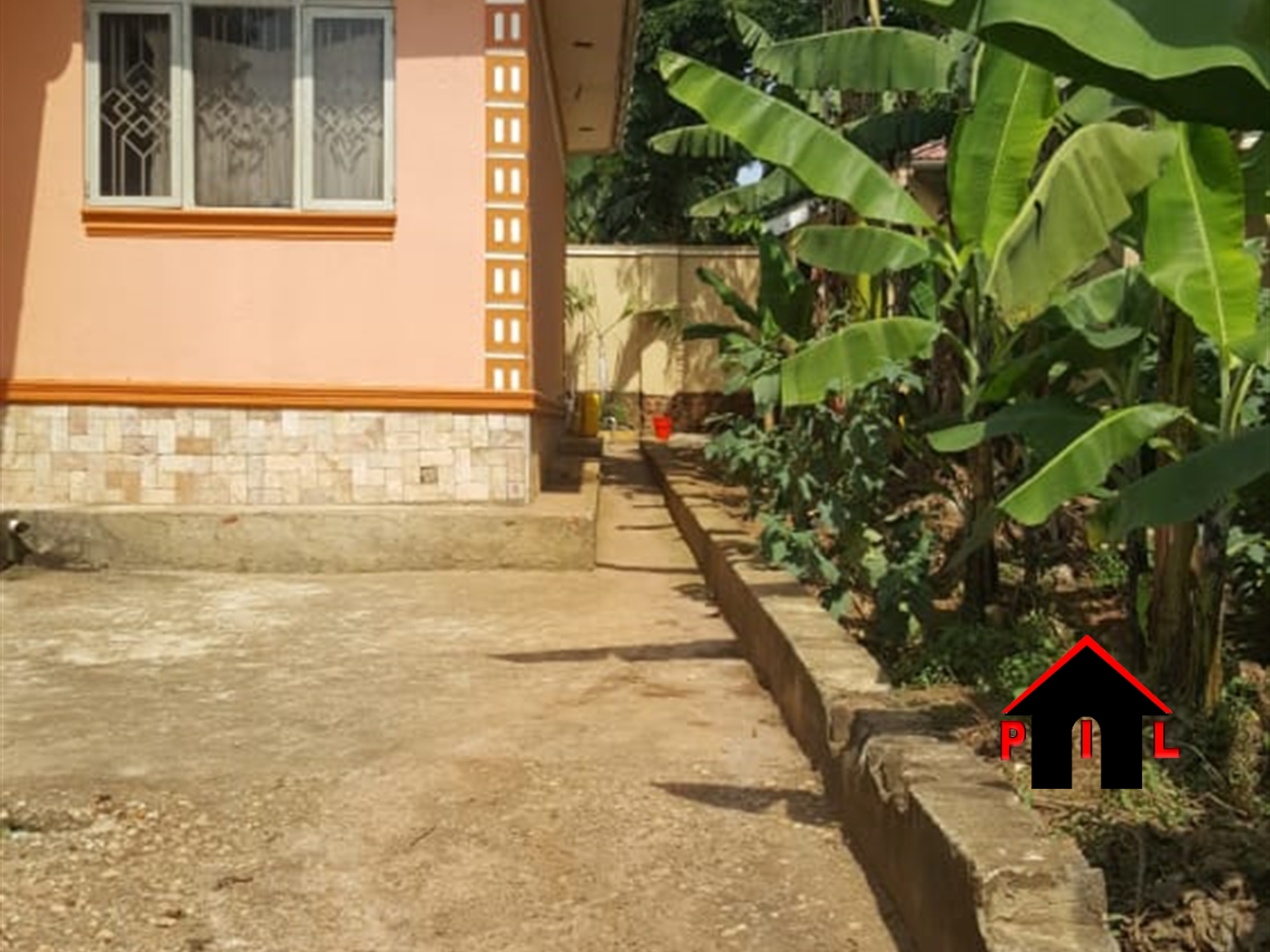 Bungalow for sale in Garuga Wakiso