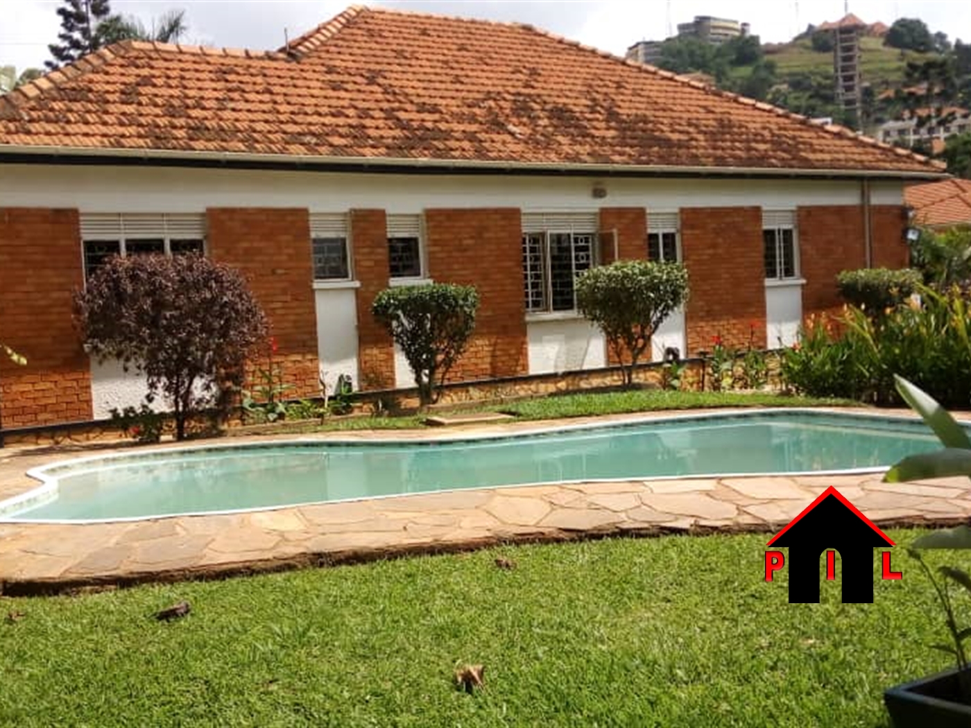 Bungalow for rent in Naguru Kampala