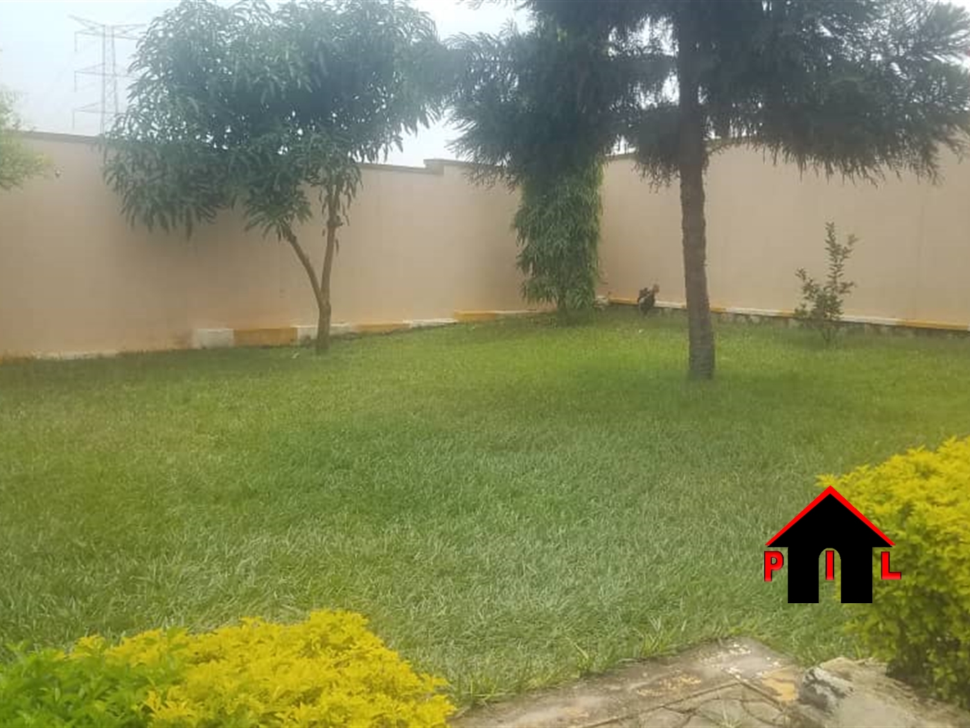 Bungalow for sale in Kyanja Kampala