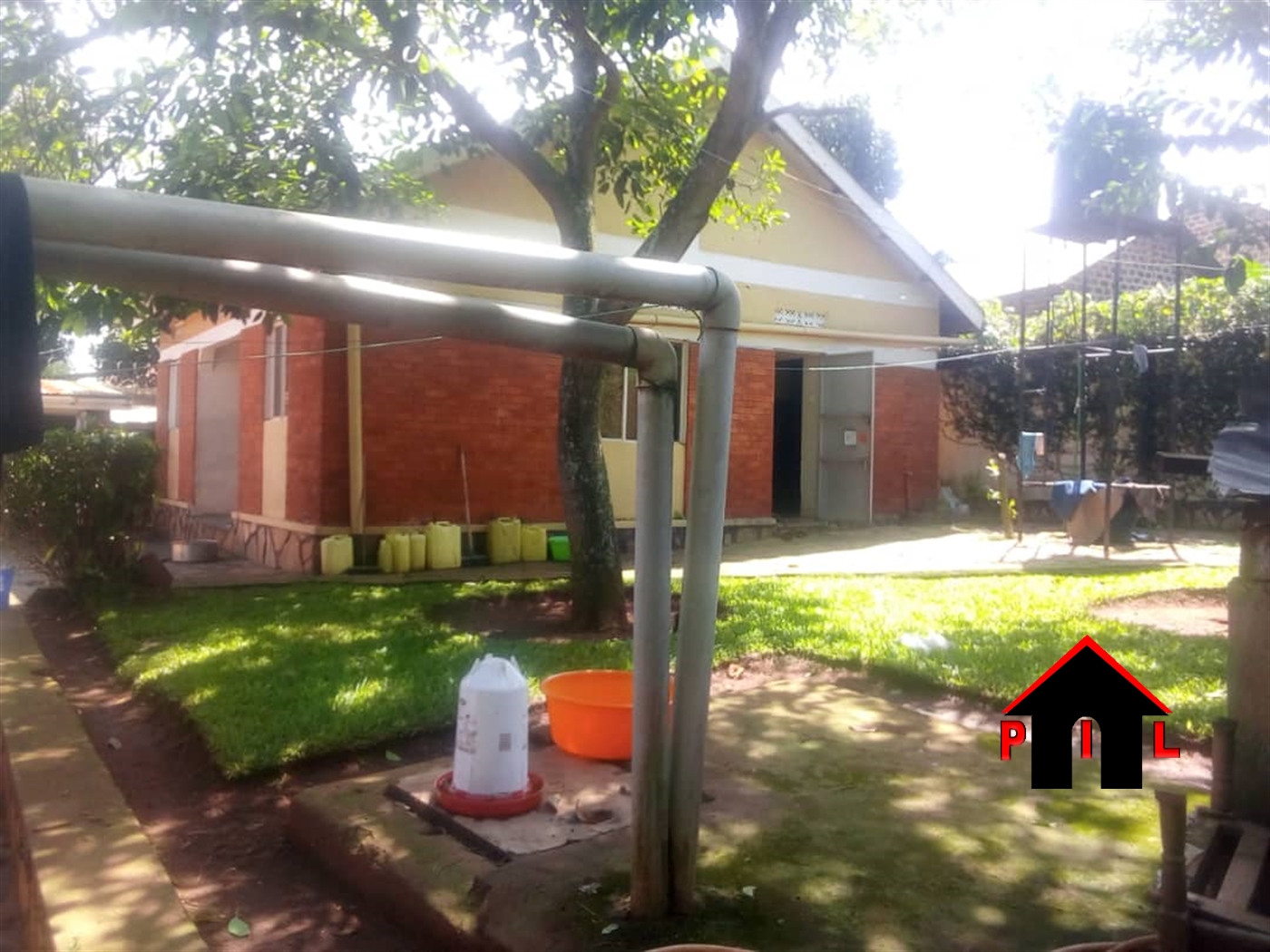 Bungalow for sale in Kyetume Mukono