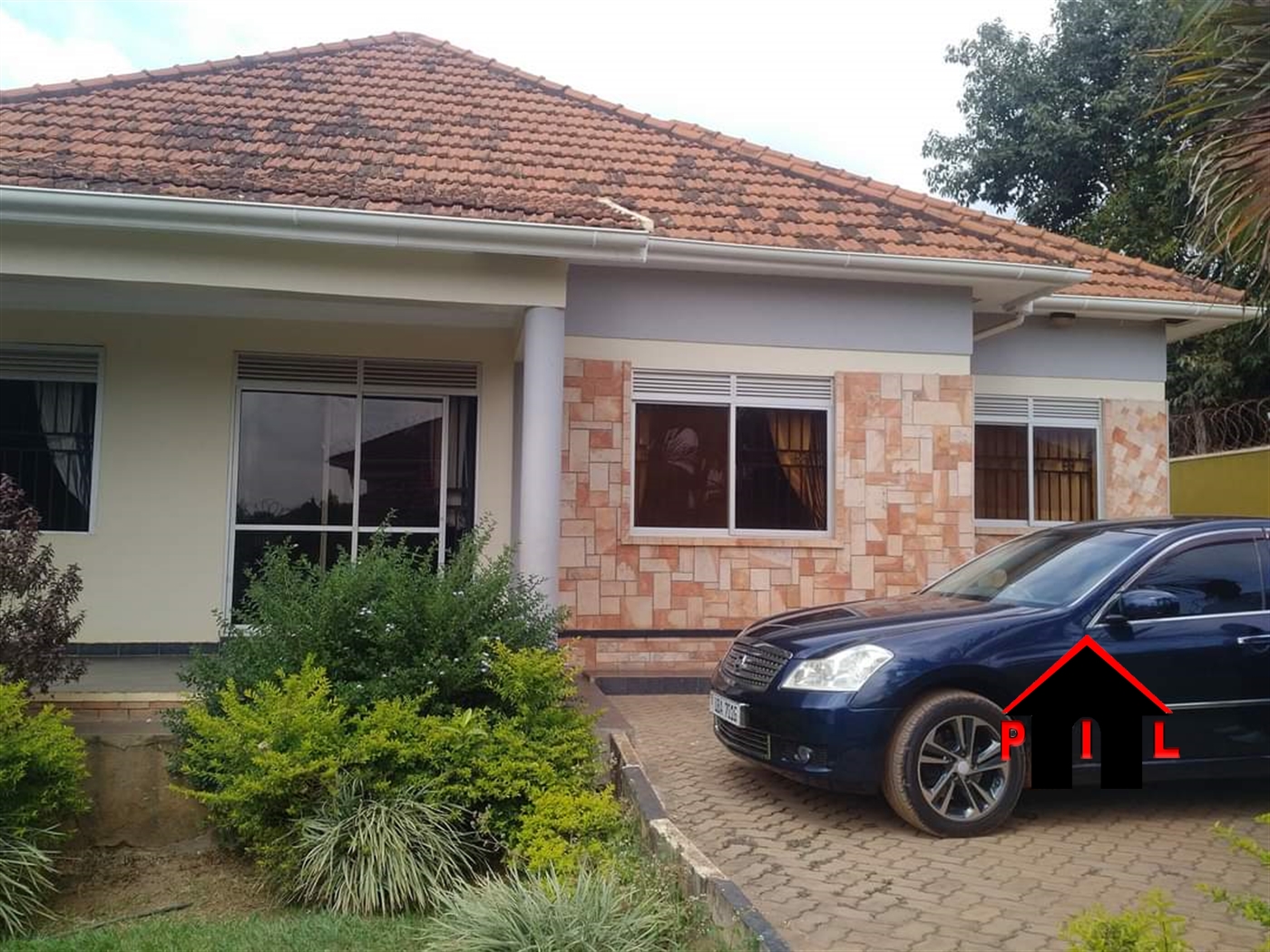 Bungalow for sale in Muyenga Kampala