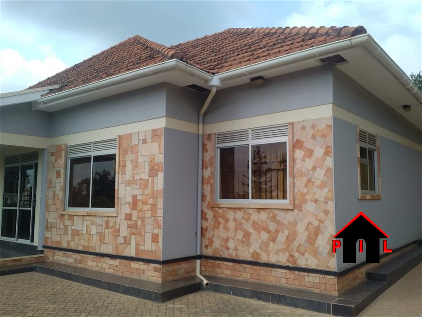 Bungalow for sale in Muyenga Kampala