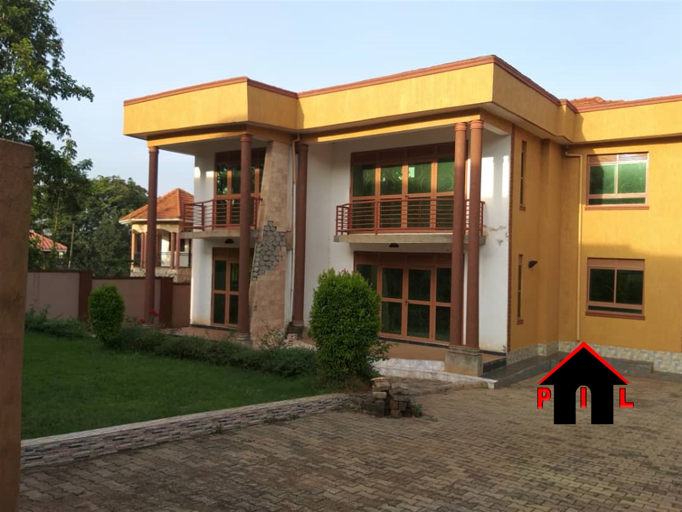 Storeyed house for sale in Naalya Wakiso