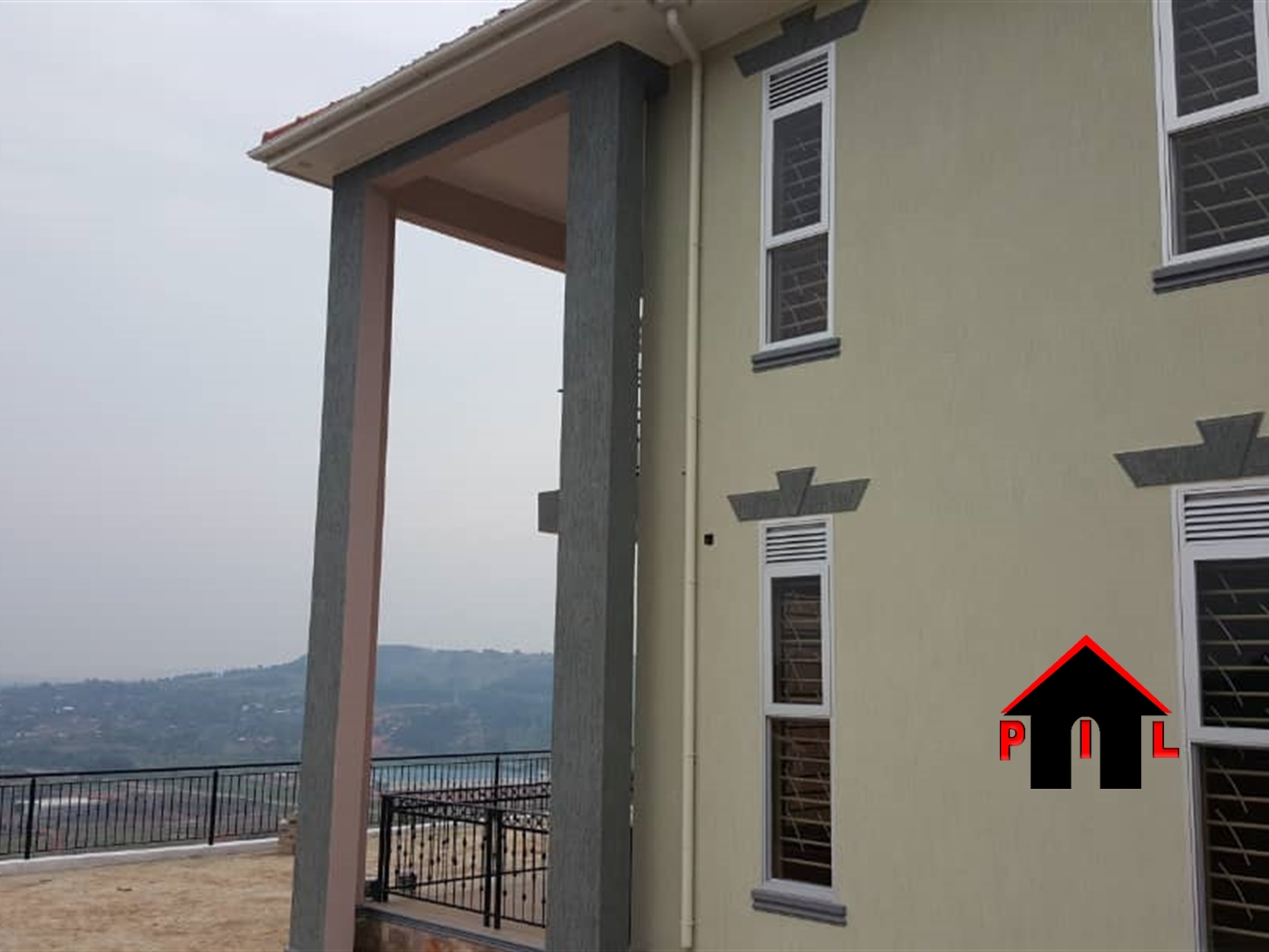 Storeyed house for sale in Bwebajja Wakiso