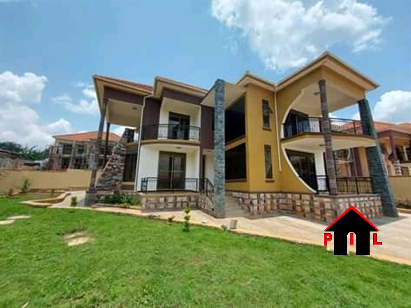 Storeyed house for sale in Kiwaatule Kampala