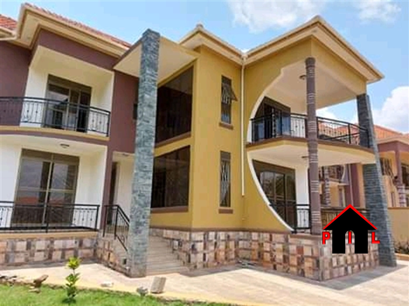 Storeyed house for sale in Kiwaatule Kampala