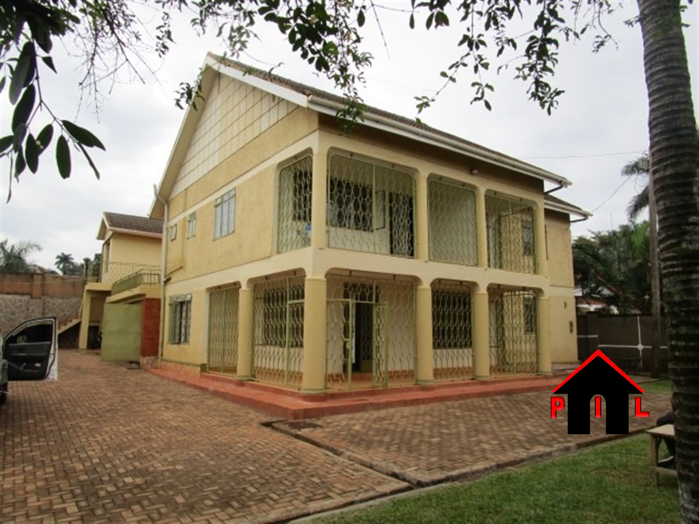 Storeyed house for sale in Ntinda Kampala