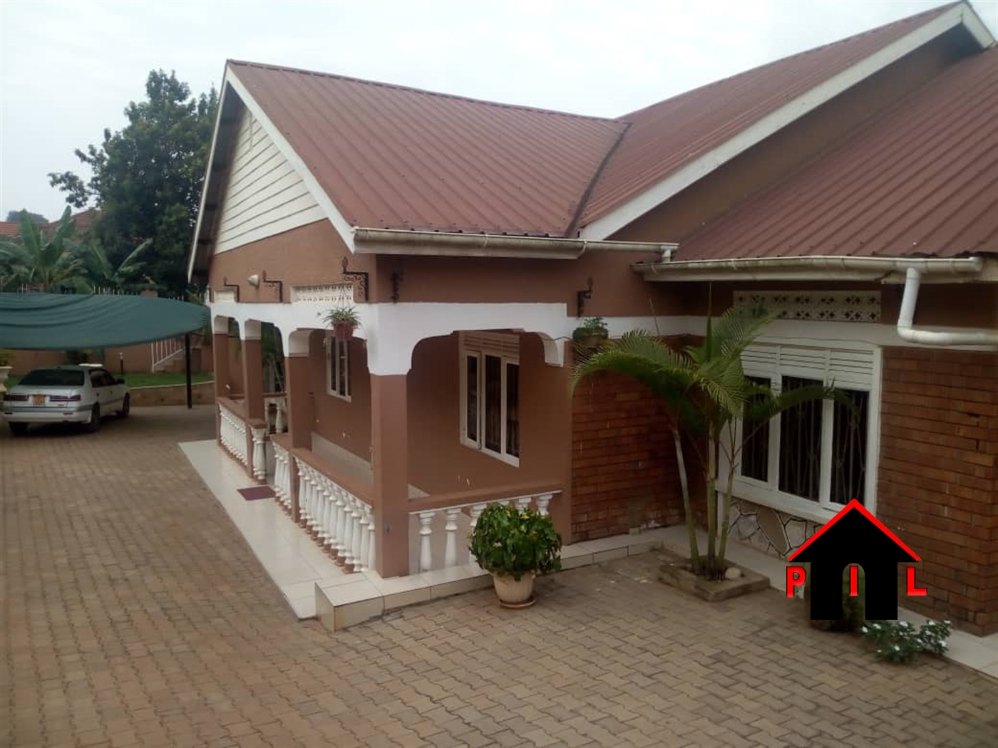 Bungalow for sale in Kirinya Wakiso