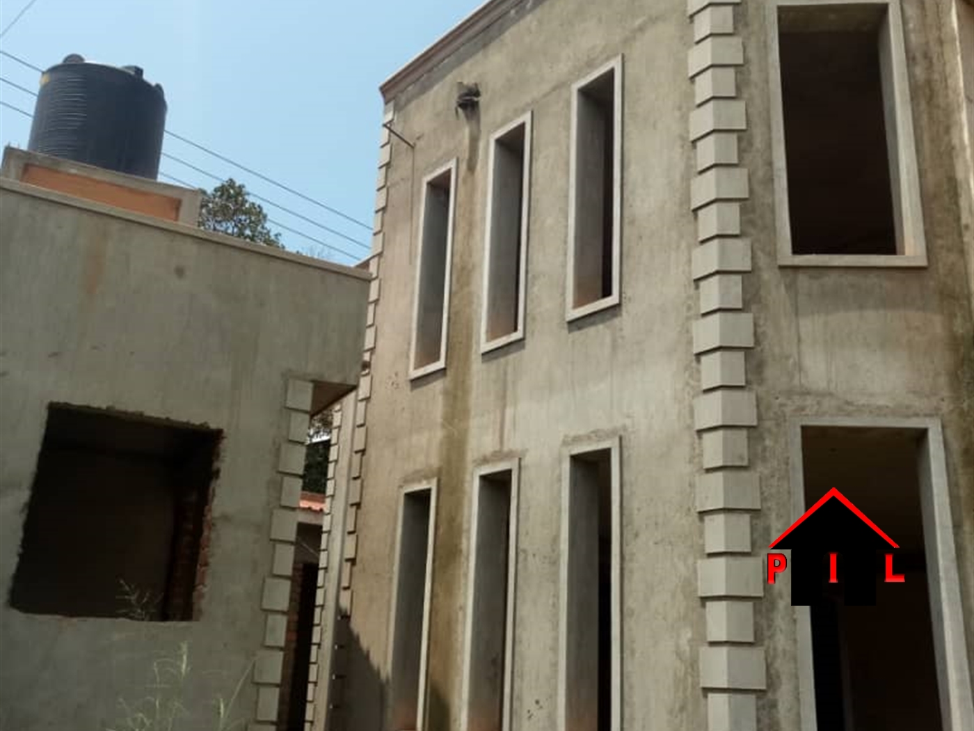 Storeyed house for sale in Munyonyo Kampala