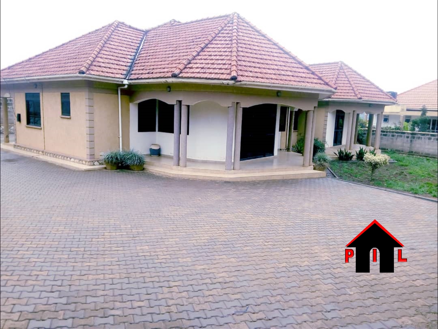 Bungalow for sale in Kira Wakiso