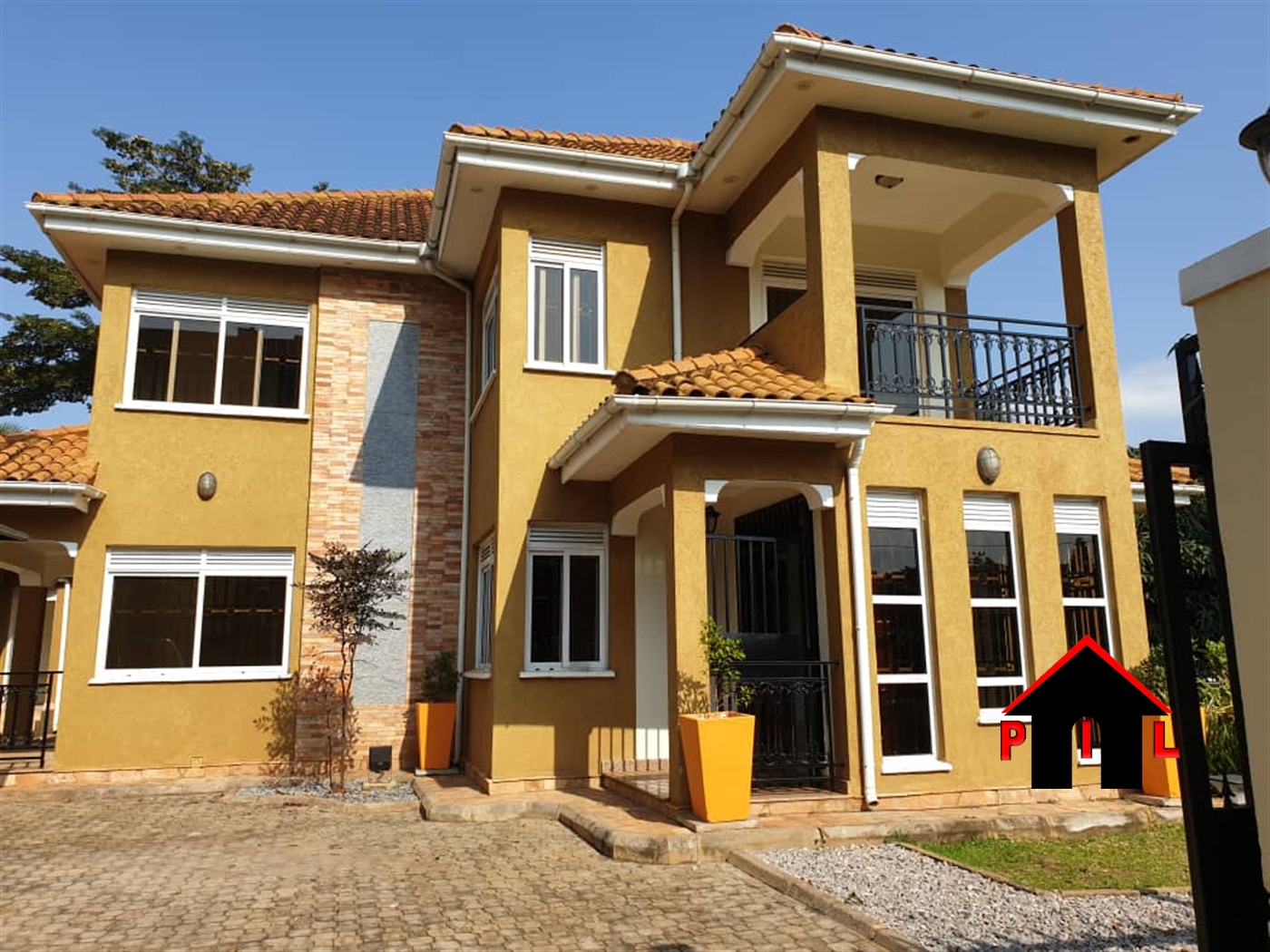 Storeyed house for sale in Muyenga Kampala