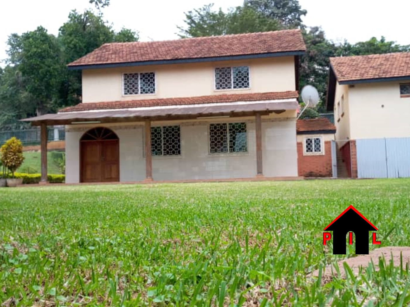 Storeyed house for rent in Nakasero Kampala