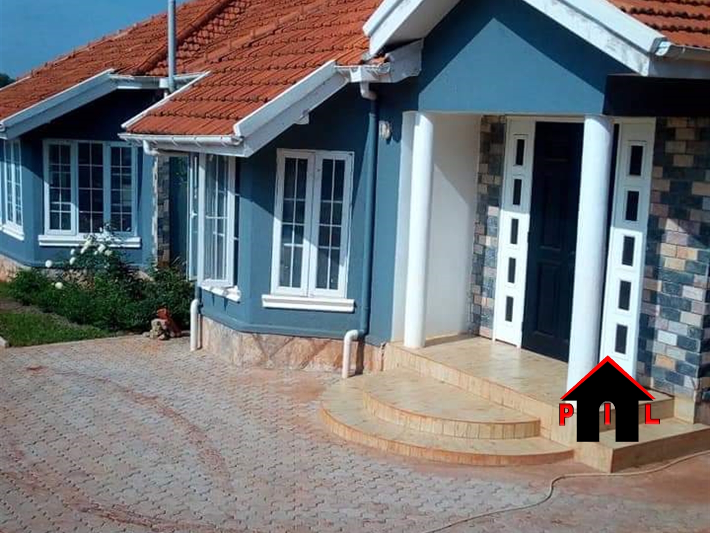 Bungalow for sale in Seguku Wakiso