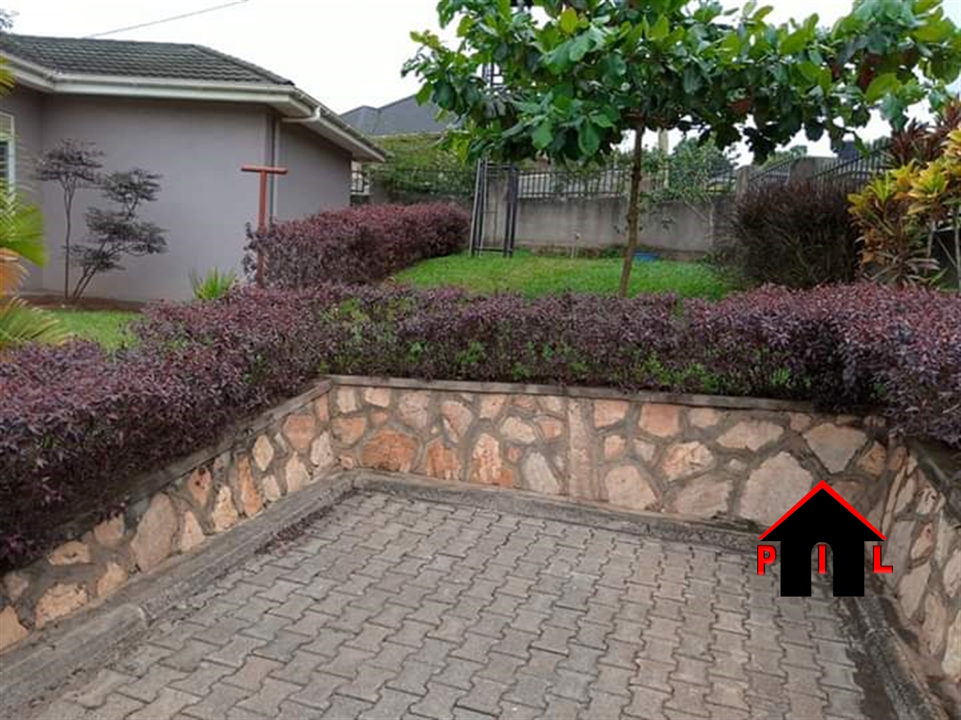 Bungalow for sale in Namugongo Wakiso