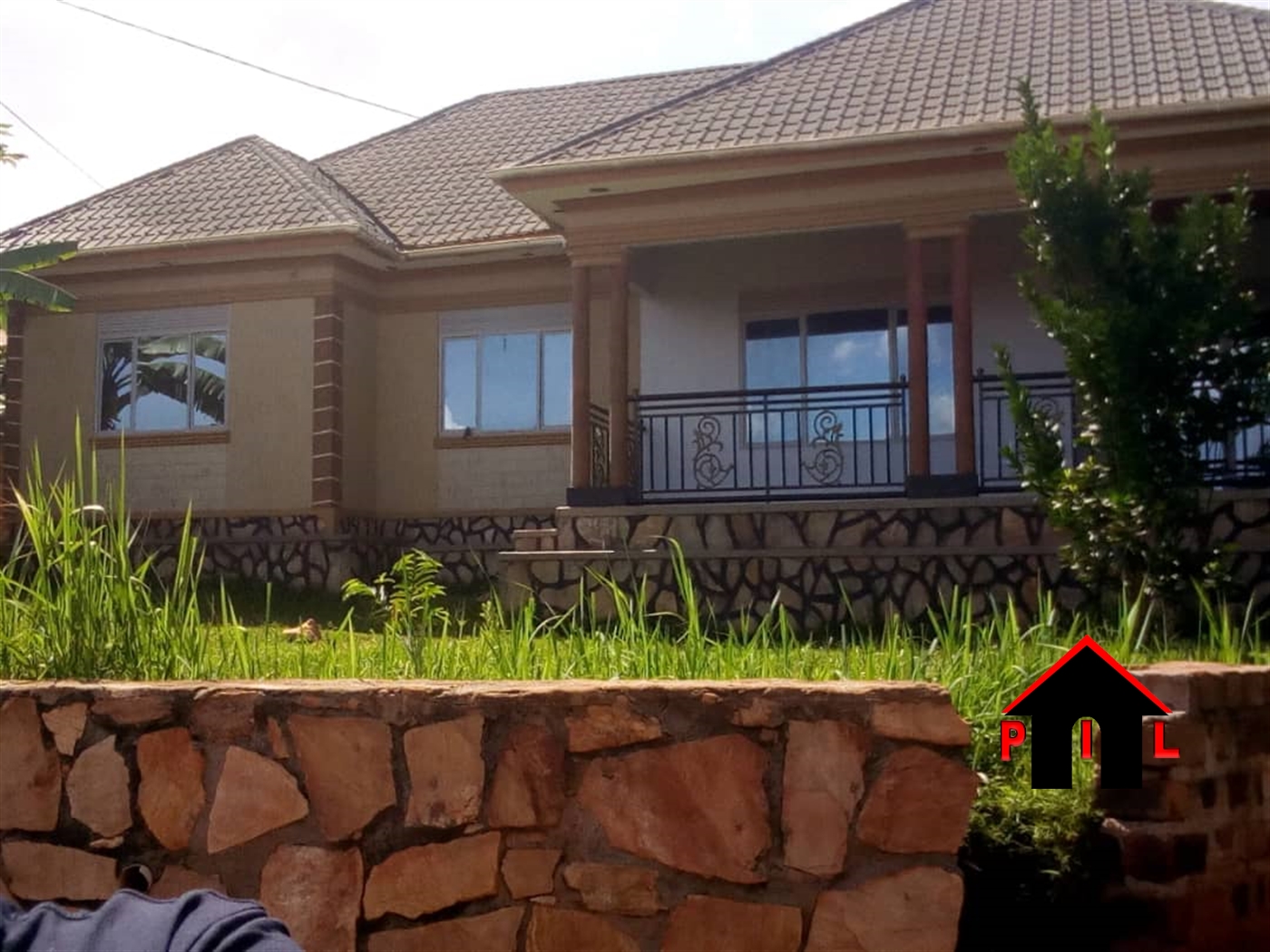 Bungalow for sale in Kitemu Wakiso