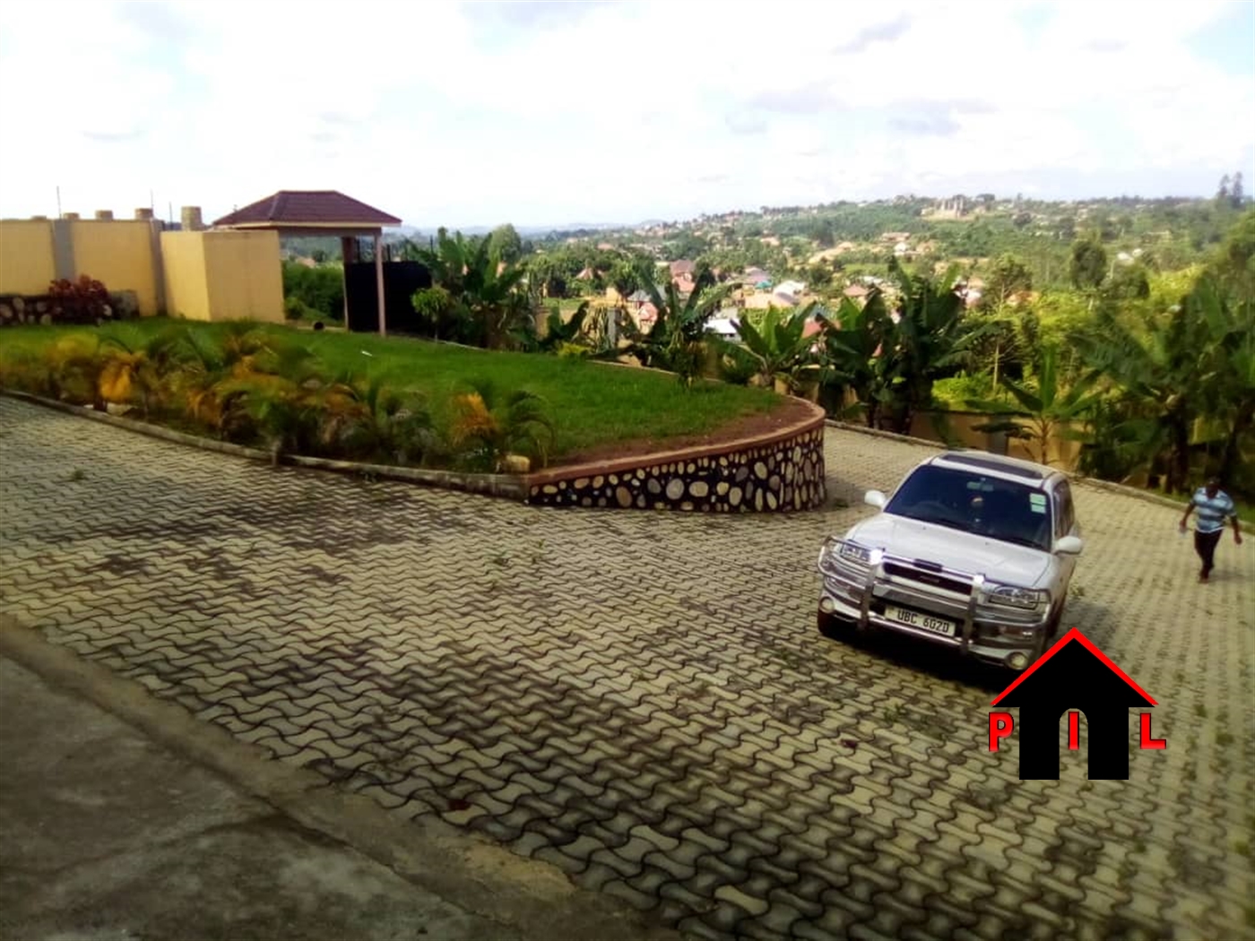 Bungalow for sale in Lweeza Mukono