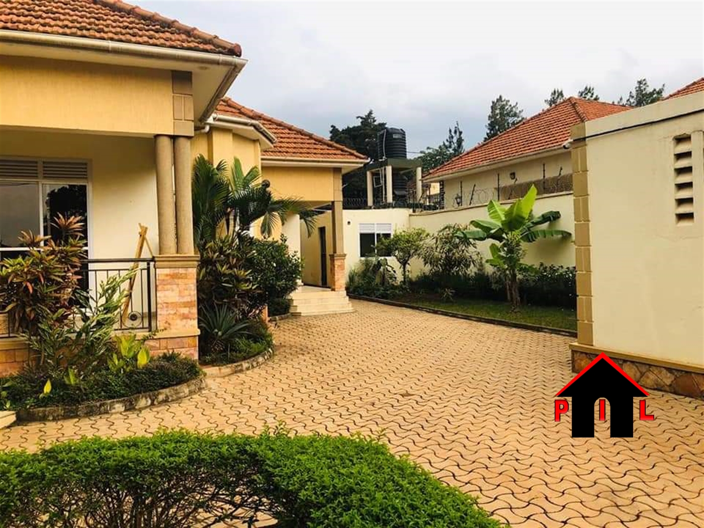 Storeyed house for sale in Kiwaatule Kampala