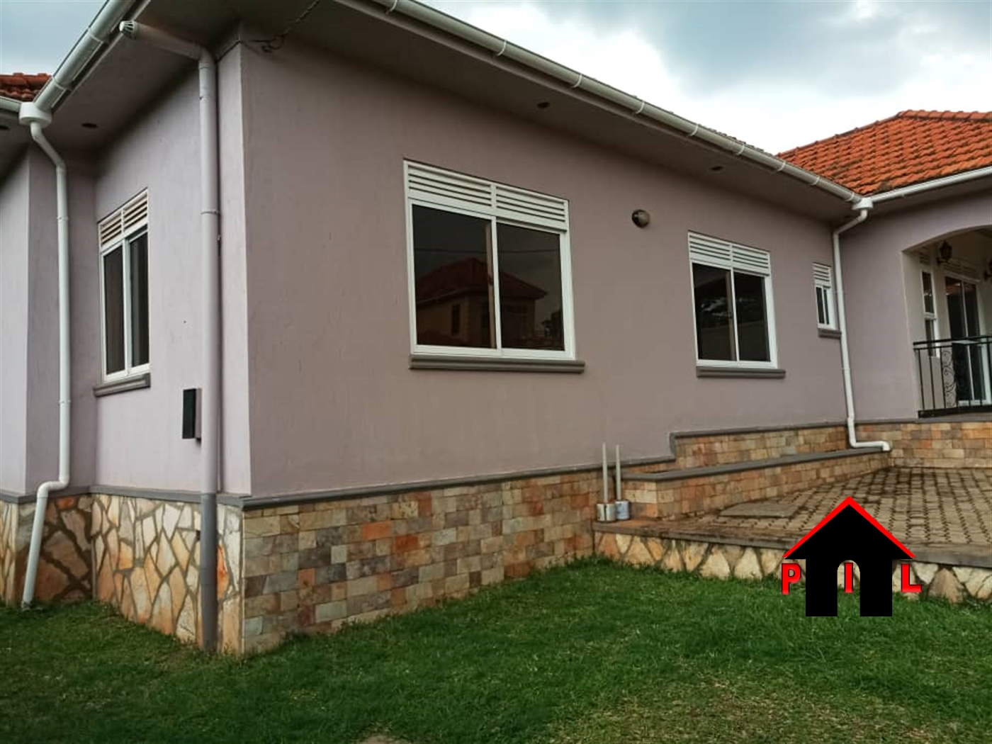 Bungalow for sale in Kira Wakiso