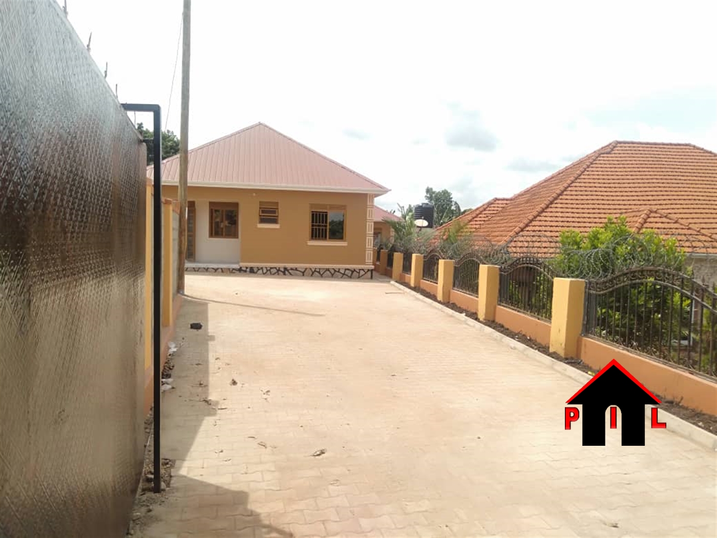 Bungalow for sale in Kiteezi Wakiso