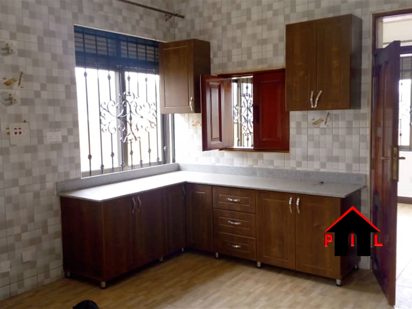 Storeyed house for rent in Bwebajja Wakiso