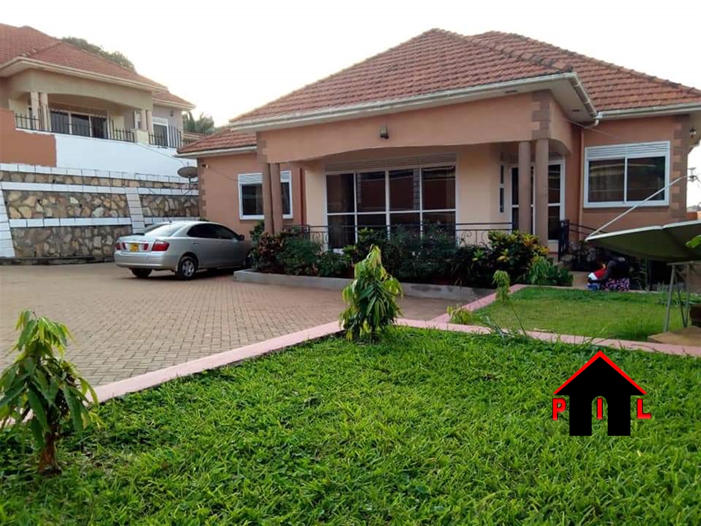 Bungalow for sale in Naalya Wakiso