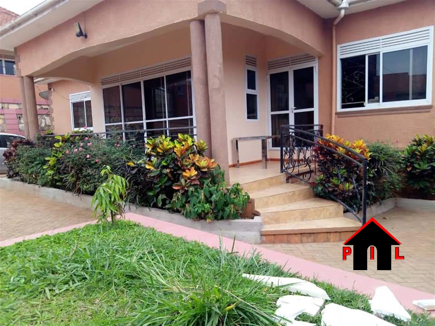 Bungalow for sale in Naalya Wakiso