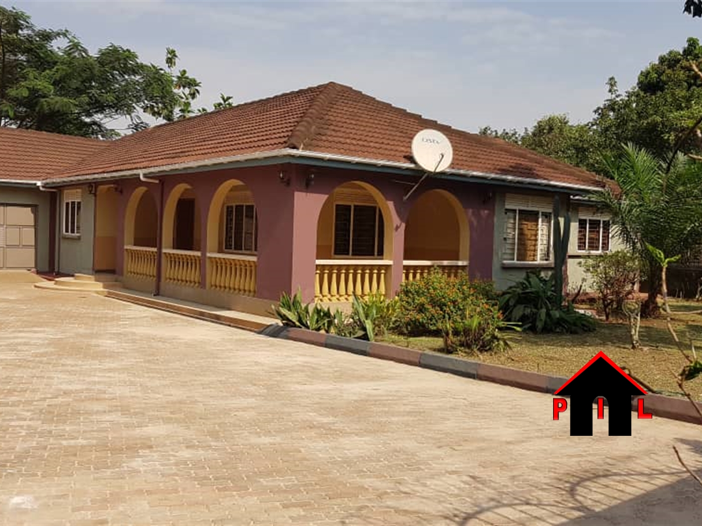 Bungalow for sale in Naguru Kampala