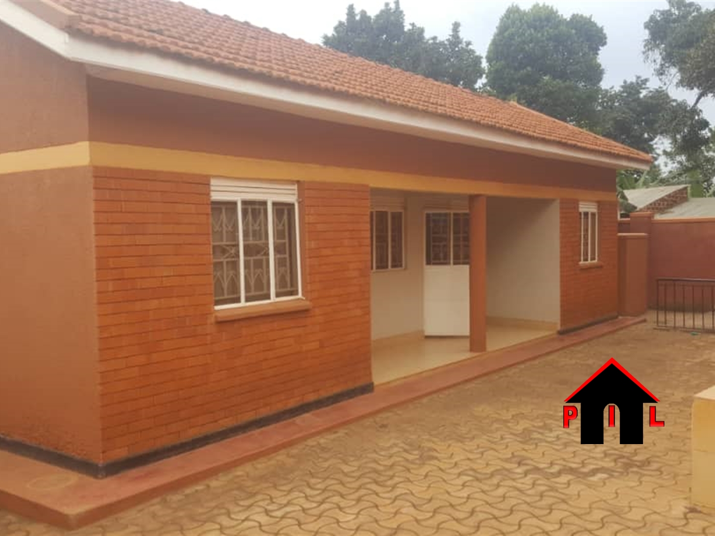 Bungalow for sale in Kiwaatule Kampala