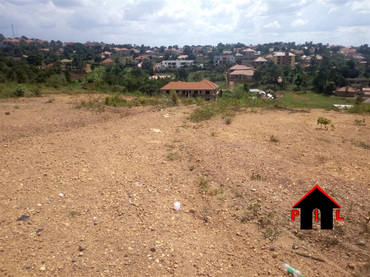 Commercial Land for sale in Ngando Masaka