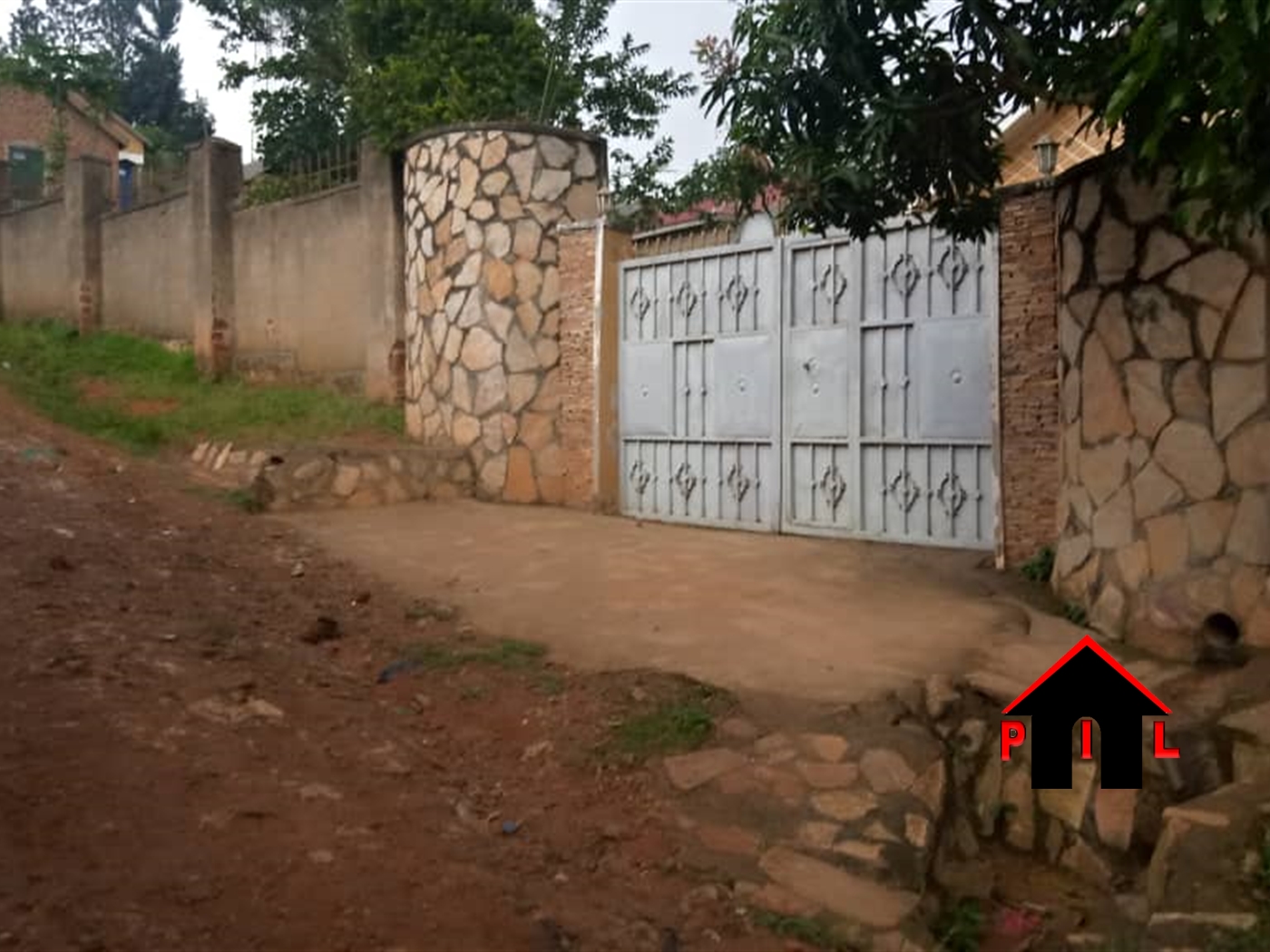 Bungalow for sale in Kira Wakiso