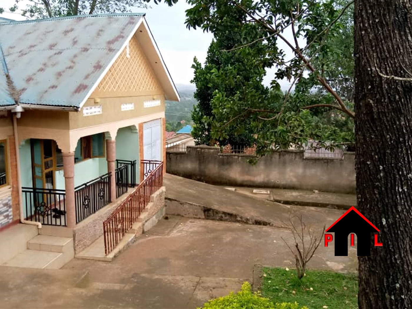 Bungalow for sale in Kira Wakiso