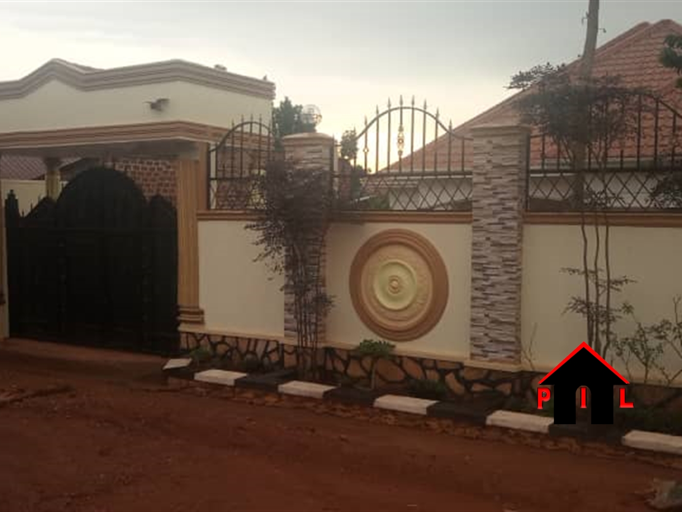 Bungalow for sale in Kira Wakiso