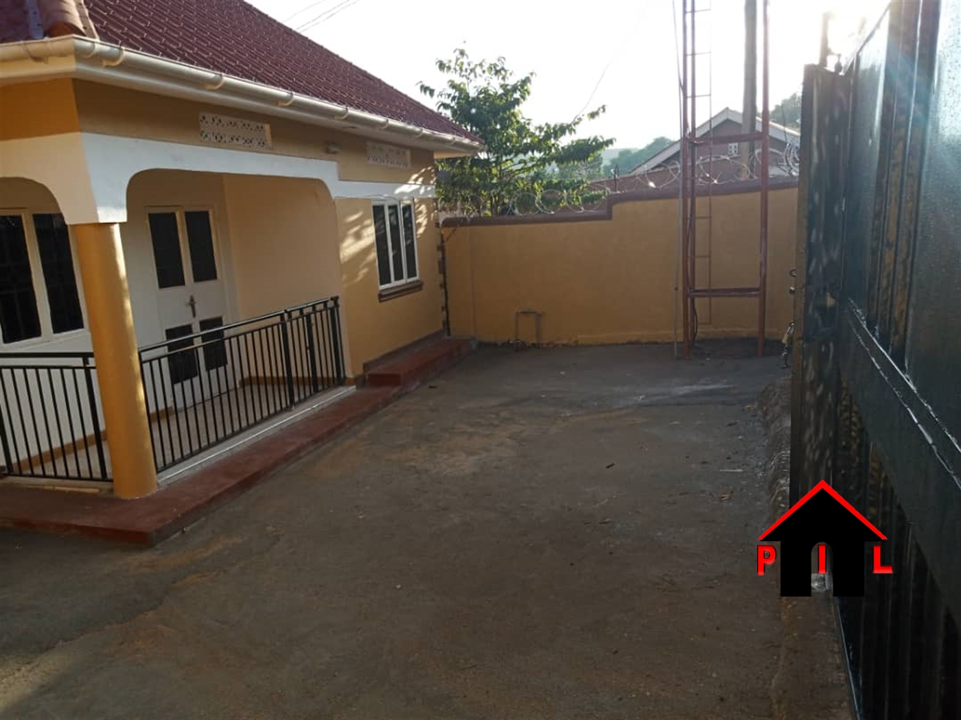 Bungalow for sale in Kanyanya Kampala