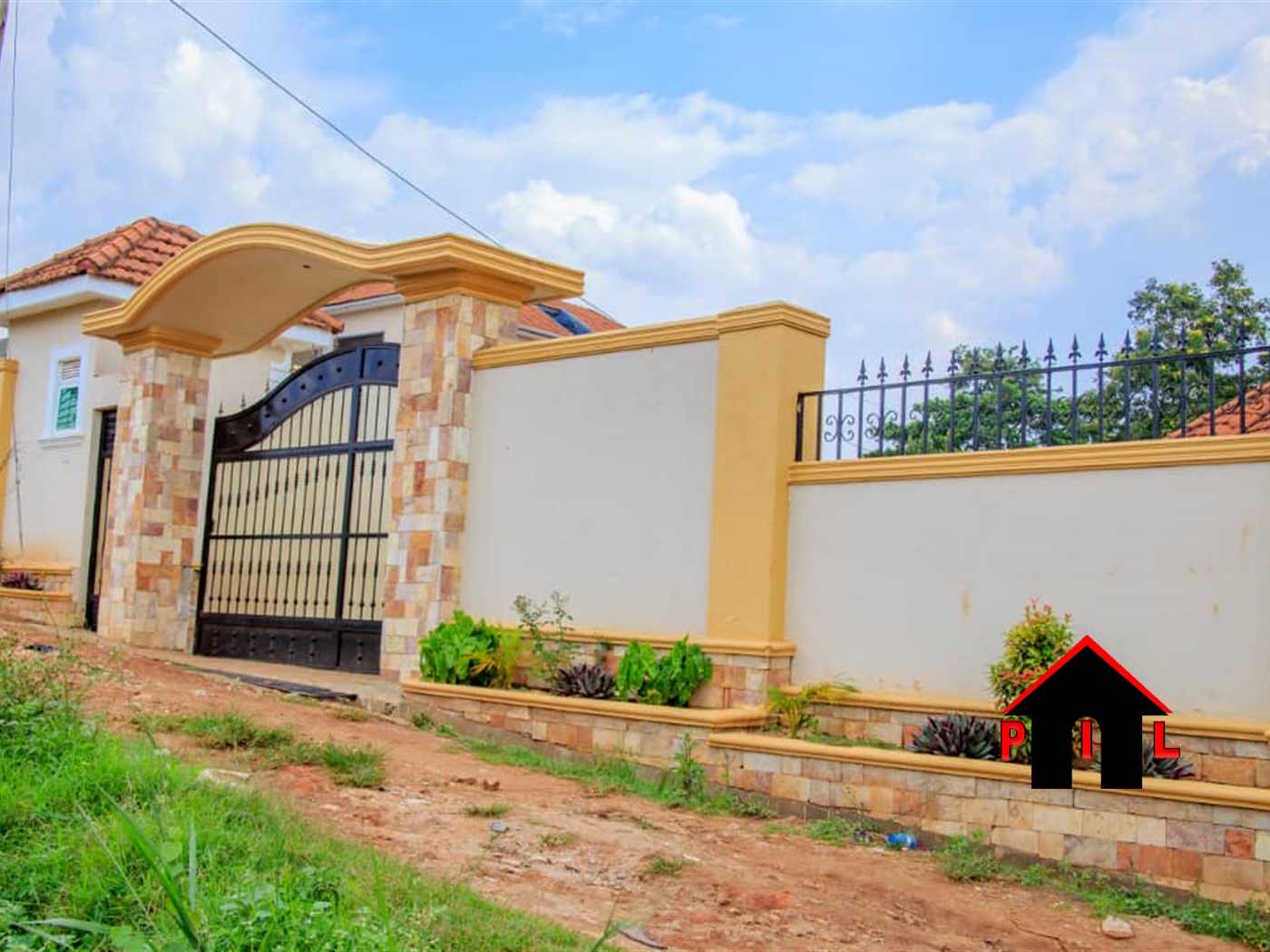 Bungalow for sale in Kulambilo Kampala