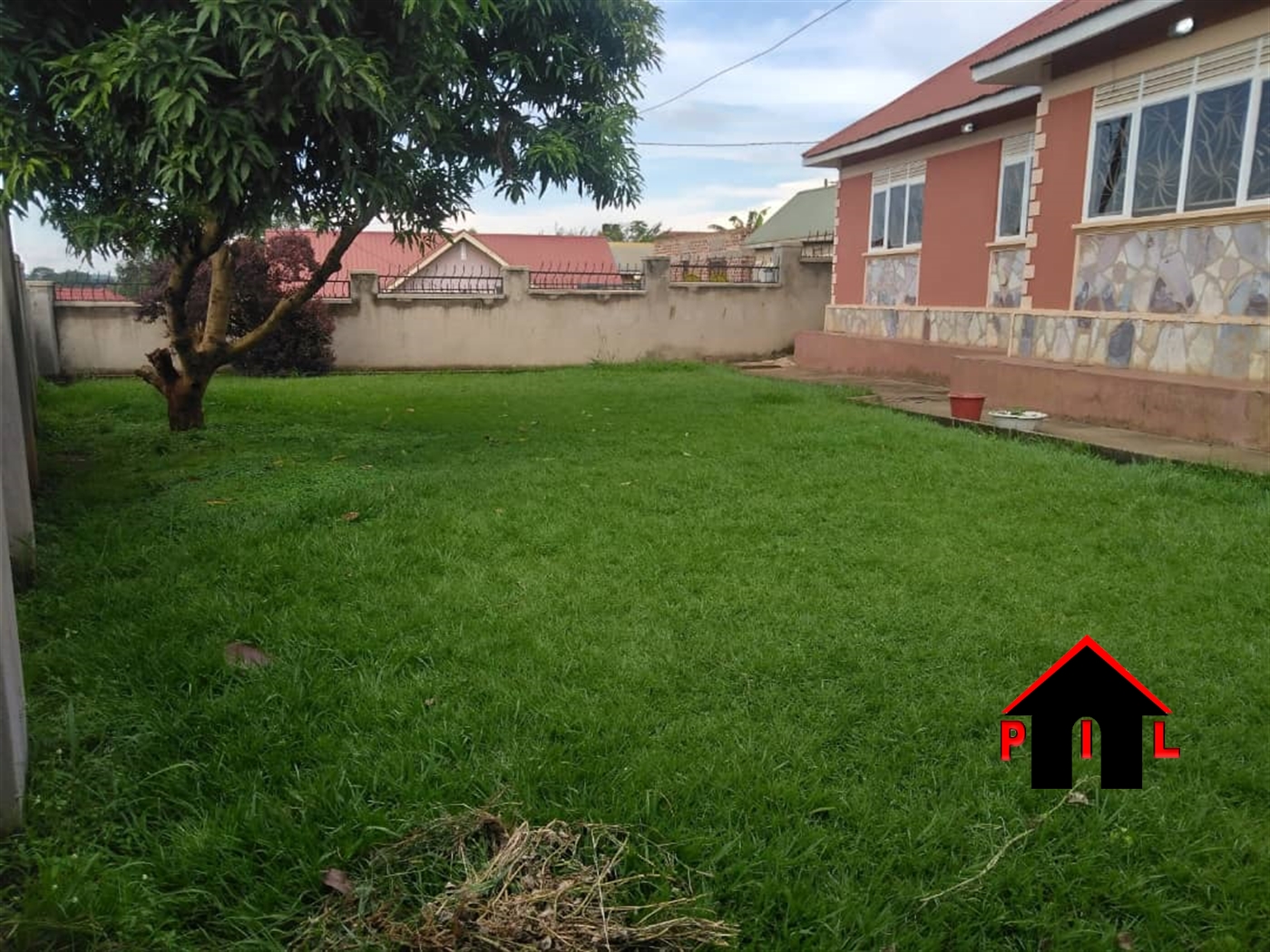 Bungalow for sale in Namugongo Wakiso