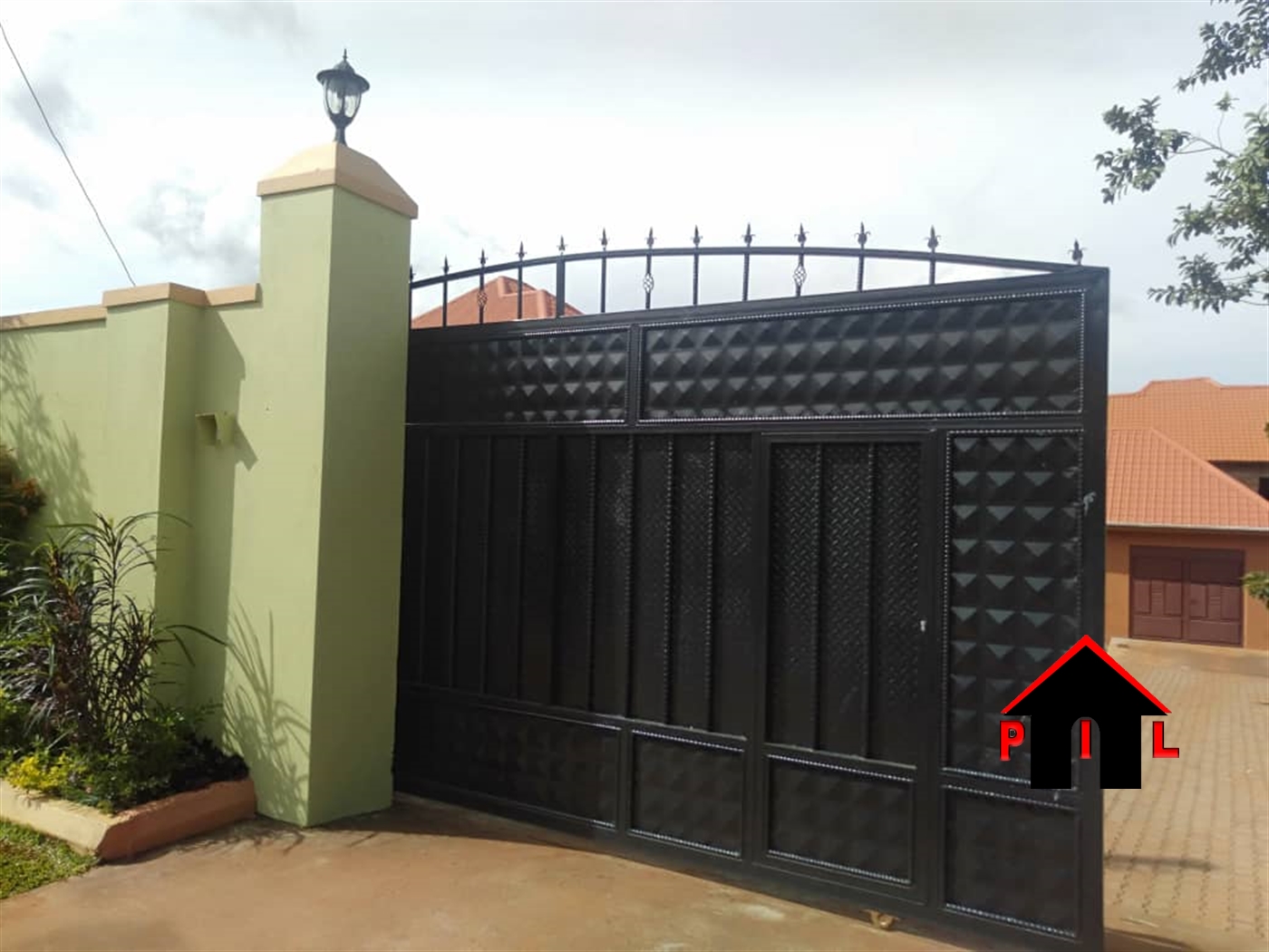 Bungalow for sale in Entebbe Wakiso