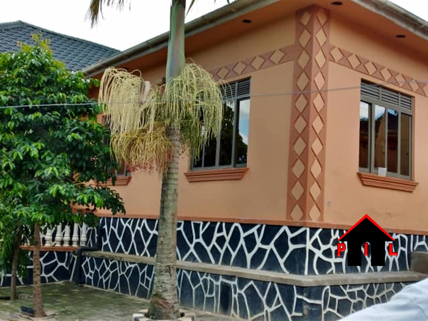 Bungalow for sale in Seeta Mukono