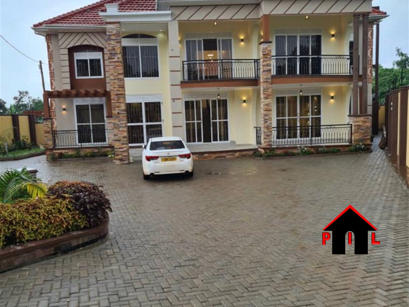 Storeyed house for sale in Kiwaatule Kampala