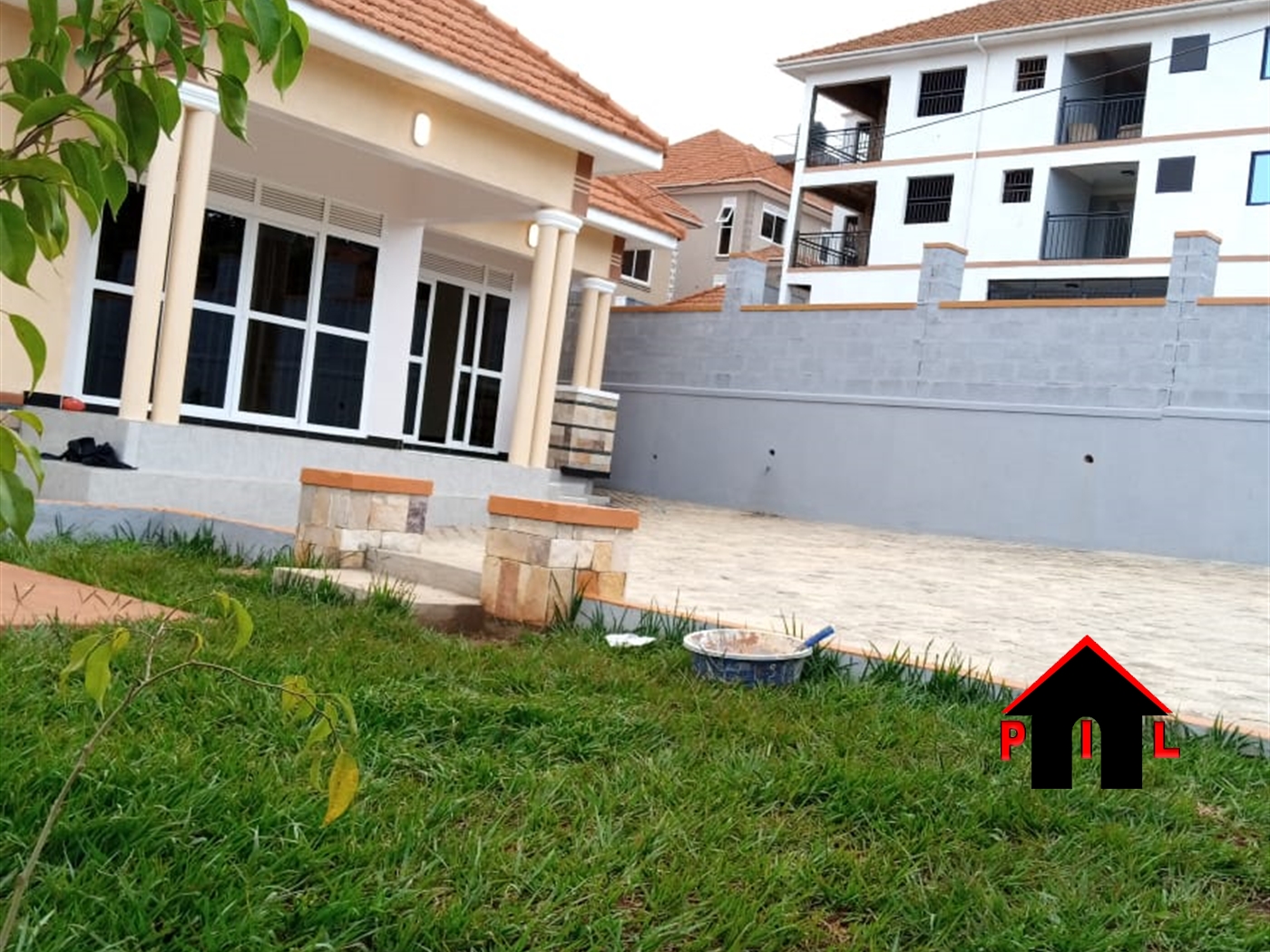 Bungalow for sale in Akright Wakiso