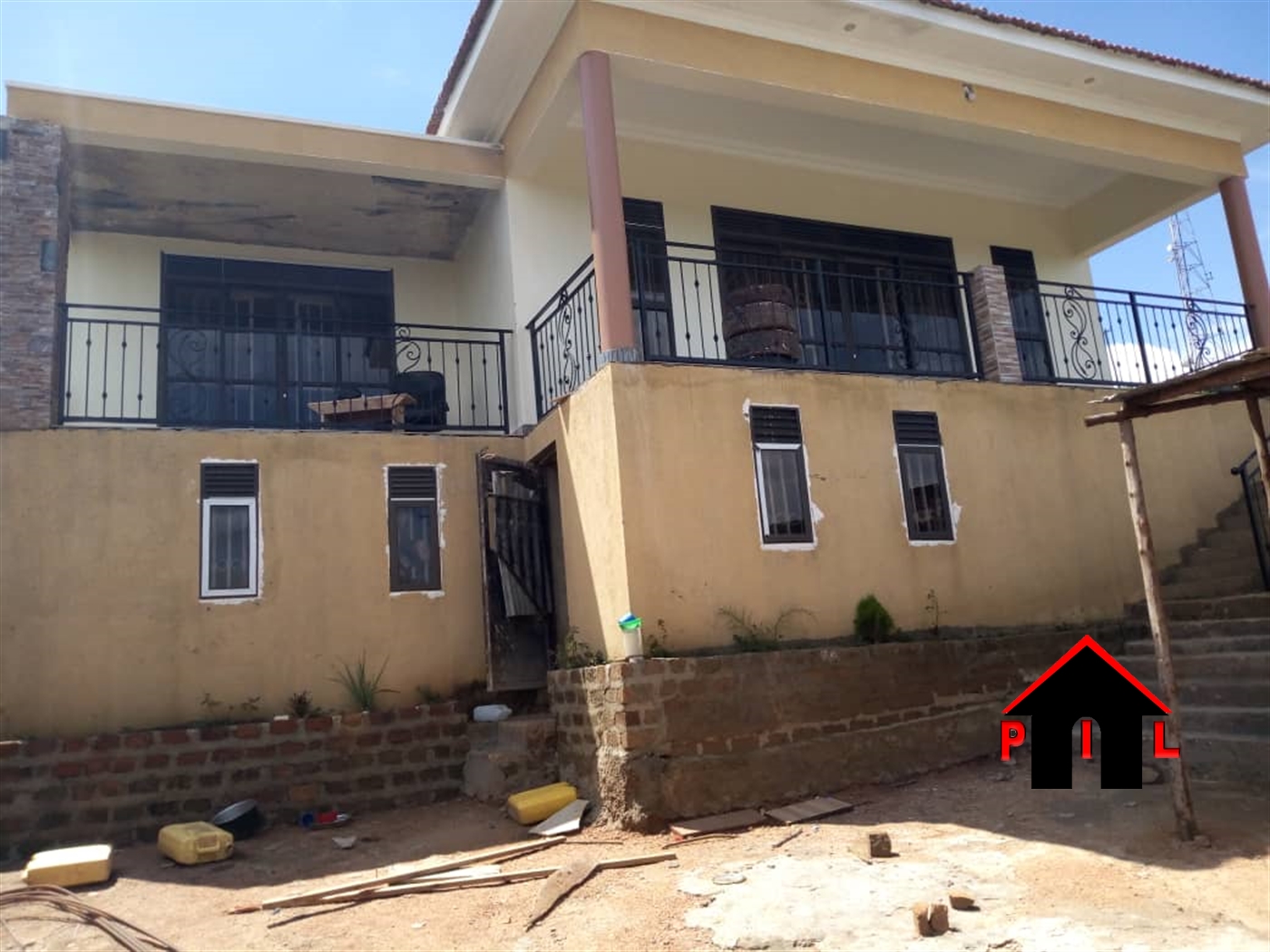 Storeyed house for sale in Namugongo Wakiso