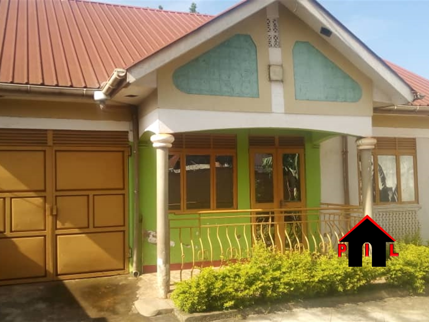 Bungalow for sale in Lweza Wakiso