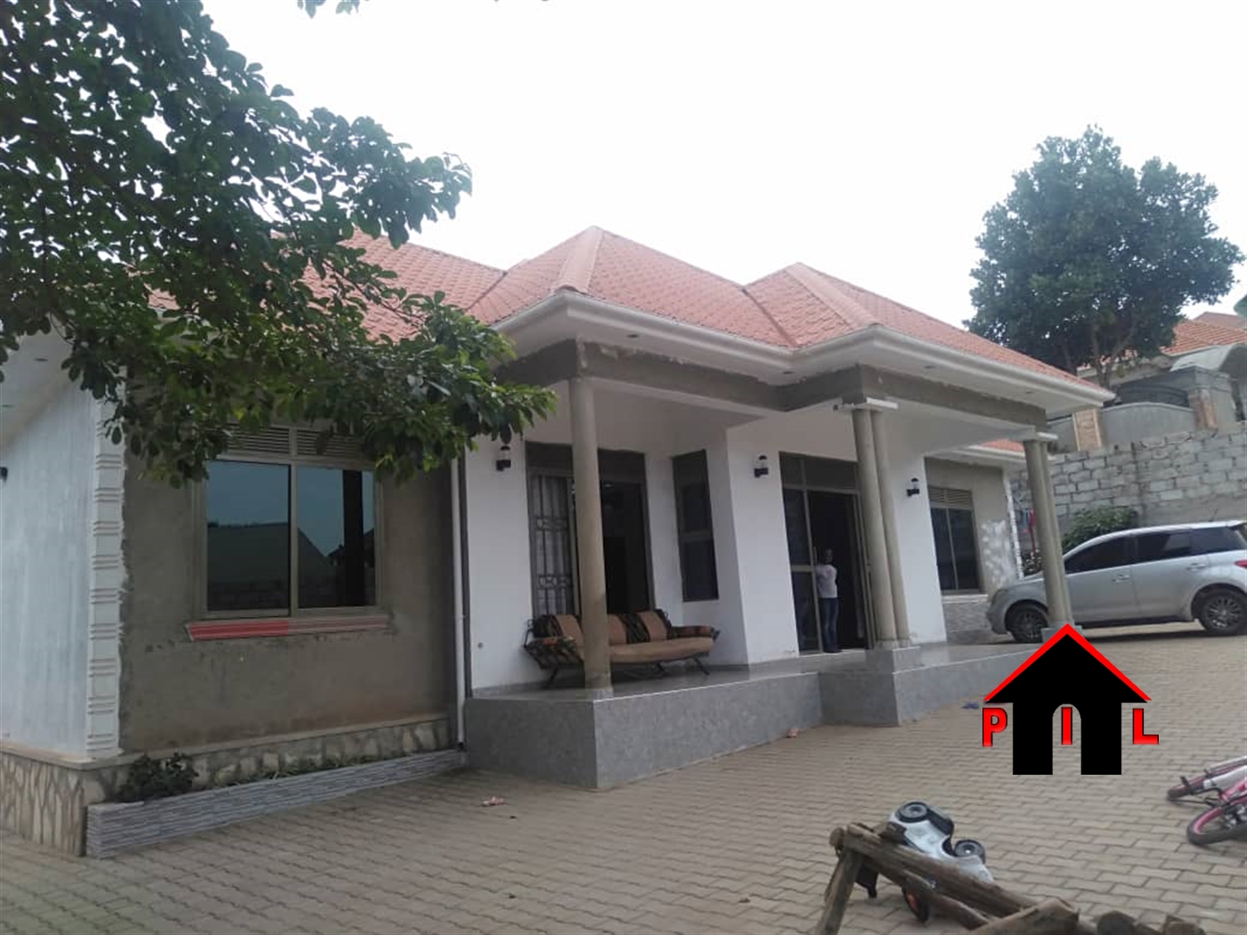 Bungalow for sale in Kitende Wakiso